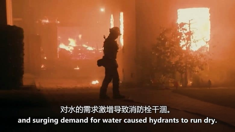 BBC纪录片《洛杉矶大火的那天 The Day Los Angeles Burned 2025》英语中英双字 无水印纯净版 1080P/MKV/1.03G 洛杉矶大火插图5 BBC纪录片《洛杉矶大火的那天 The Day Los Angeles Burned 2025》英语中英双字 无水印纯净版 1080P/MKV/1.03G 洛杉矶大火插图5
