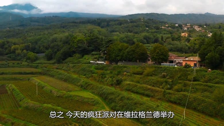 英国纪录片《詹姆斯·梅:人在意大利 James May: Our Man in Italy 2022》第二季全6集 英语多国字幕 无水印纯净版 1080P/MKV/21.4G 旅行纪录片插图4 英国纪录片《詹姆斯·梅:人在意大利 James May: Our Man in Italy 2022》第二季全6集 英语多国字幕 无水印纯净版 1080P/MKV/21.4G 旅行纪录片插图4