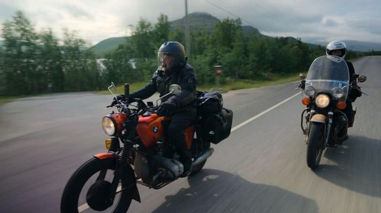 AppleTV纪录片《长路归家 Long Way Home 2025》第一季全10集 英语中英双字 无水印纯净版 1080P/MKV/30.4G 摩旅纪录片插图3