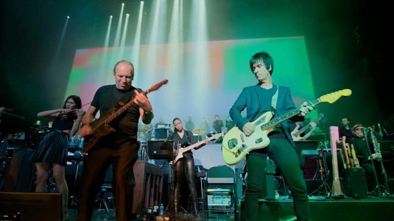 英国纪录片《汉斯·季默：布拉格现场 Hans Zimmer: Live in Prague 2017》英语中英双字 无水印纯净版 1080P/MKV/11G 汉斯季默巡回音乐会插图5