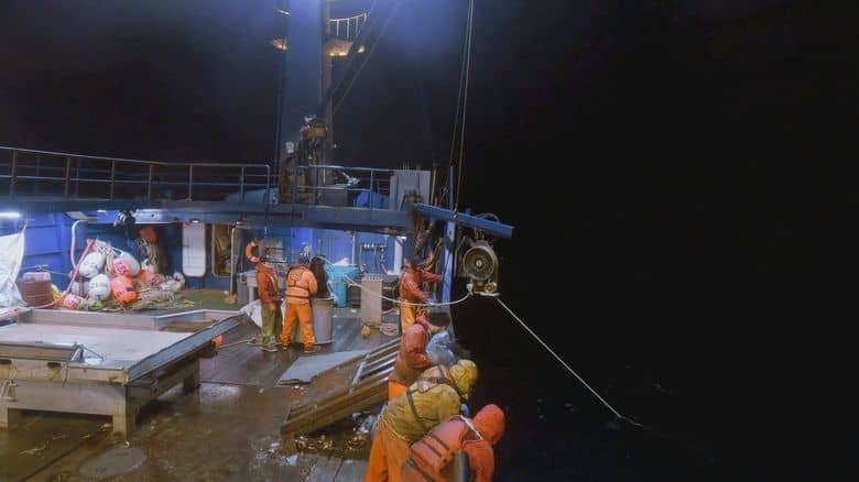 探索频道《渔人的搏斗/致命捕猎 Deadliest Catch 2025》第21季全16集+1集番外 英语中英双字 官方纯净版 1080P/MKV/53G 恶海捕蟹记插图4 探索频道《渔人的搏斗/致命捕猎 Deadliest Catch 2025》第21季全16集+1集番外 英语中英双字 官方纯净版 1080P/MKV/53G 恶海捕蟹记插图4