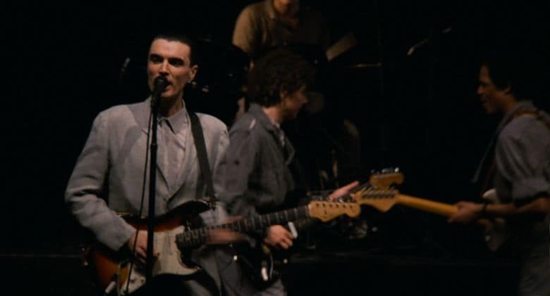 美国纪录片《别假正经 Stop Making Sense 1984》英语无字 无水印纯净版 4K超清/2160P/MKV/20.5G 现场摇滚插图2 美国纪录片《别假正经 Stop Making Sense 1984》英语无字 无水印纯净版 4K超清/2160P/MKV/20.5G 现场摇滚插图2