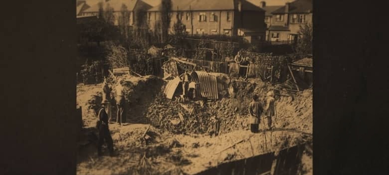 BBC纪录片《闪电战下的孩子们 Children of the Blitz 2026》英语中英双字 无水印纯净版 1080P/MKV/818M 战争下的儿童插图4 BBC纪录片《闪电战下的孩子们 Children of the Blitz 2026》英语中英双字 无水印纯净版 1080P/MKV/818M 战争下的儿童插图4