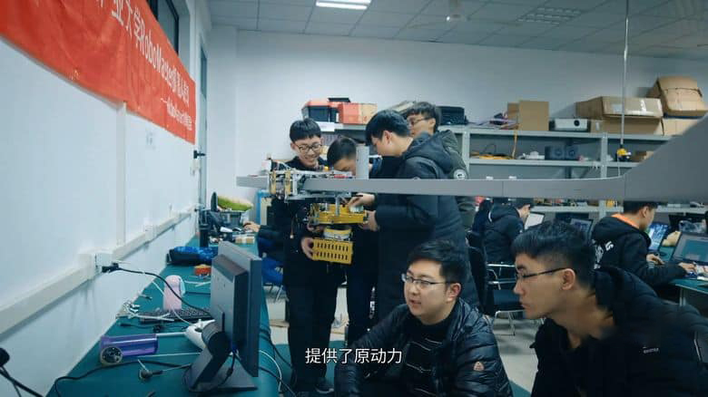 国产纪录片《机甲大师纪录片 2018》第一季全26集 国语中字 1080P/MP4/8.11G 青年工程师插图4 国产纪录片《机甲大师纪录片 2018》第一季全26集 国语中字 1080P/MP4/8.11G 青年工程师插图4