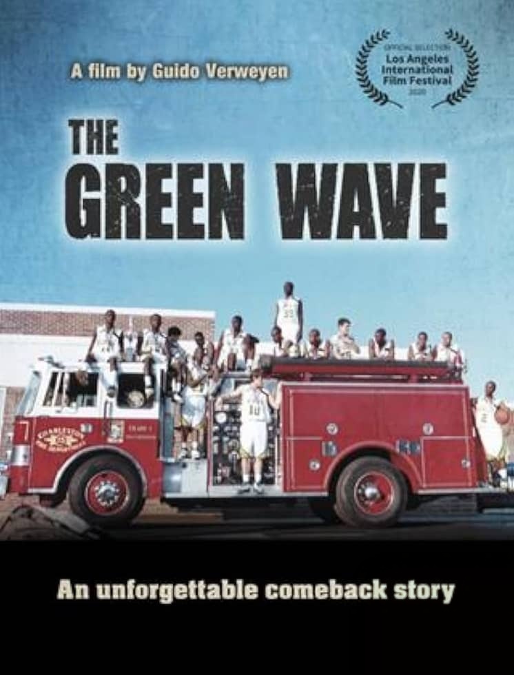 美国纪录片《绿色浪潮 The Green Wave 2020》英语中英双字 无水印纯净版 1080P/MKV/2.8G 没有教练的球队插图