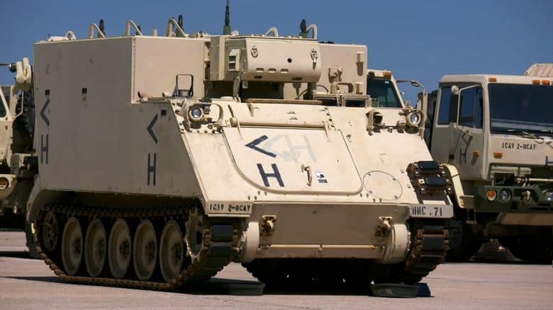 美国纪录片《军用车辆指南 Chuck Norris’s Epic Guide to Military Vehicles 2019》英语中英双字 无水印纯净版 1080P/MKV/2.58G 军用车辆插图5