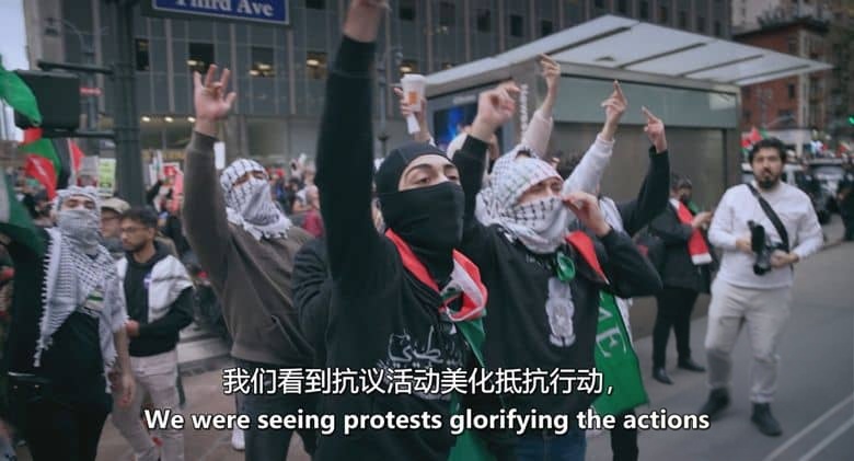 美国纪录片《10月8日:反犹浪潮与社交媒体时代 October 8 2025》英语中英双字 无水印纯净版 1080P/MKV/5G 美国撕裂的社会问题插图2 美国纪录片《10月8日:反犹浪潮与社交媒体时代 October 8 2025》英语中英双字 无水印纯净版 1080P/MKV/5G 美国撕裂的社会问题插图2