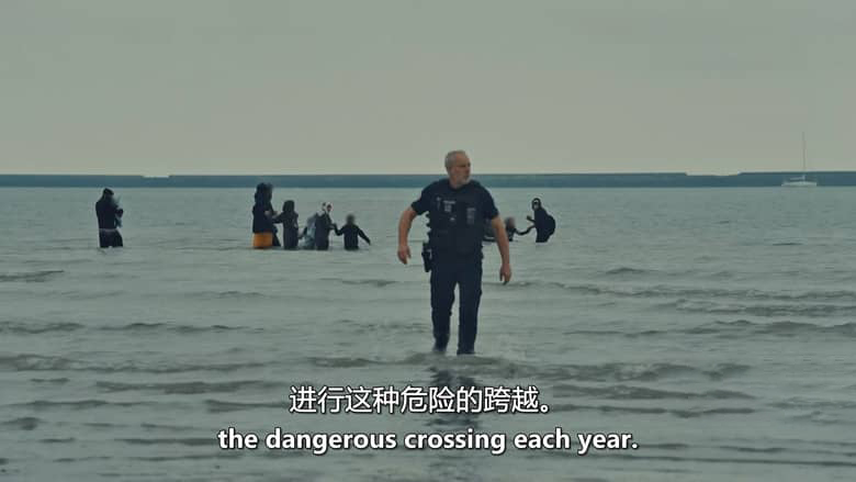 CH4纪录片《不受欢迎:拦截偷渡船之战 Not Welcome: The Battle to Stop the Boats 2026》英语中英双字 无水印纯净版 1080P/MKV/1G 英国非法移民插图6 CH4纪录片《不受欢迎:拦截偷渡船之战 Not Welcome: The Battle to Stop the Boats 2026》英语中英双字 无水印纯净版 1080P/MKV/1G 英国非法移民插图6