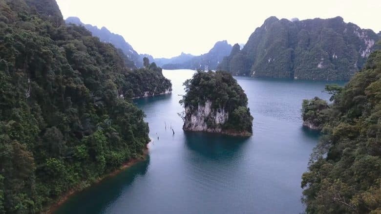 英国纪录片《鸟瞰泰国 Thailand From Above 2020》全2集 英语中英双字 无水印纯净版 1080P/MKV/6.43G 穹苍下的泰国插图1