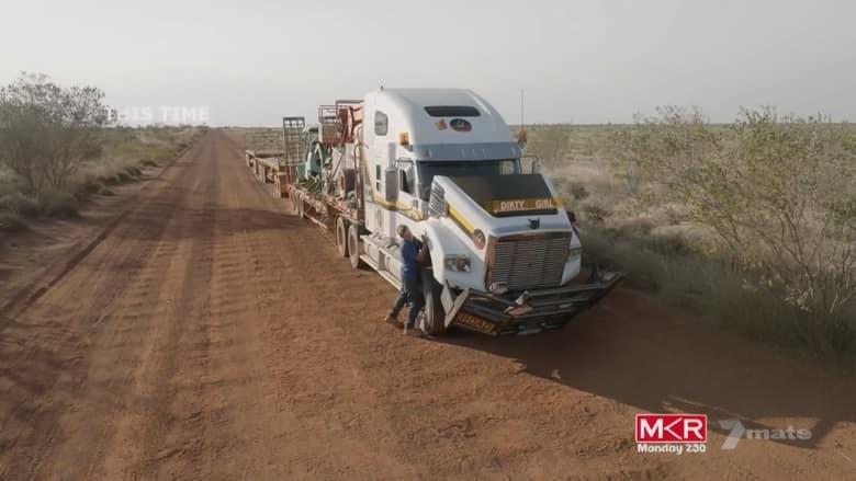 澳大利亚纪录片《内陆卡车司机 Outback Truckers 2014-2025》第10-11季全26集 英语中英双字 无水印纯净版 1080P/MKV/37.9G 澳洲公路运输业插图2 澳大利亚纪录片《内陆卡车司机 Outback Truckers 2014-2025》第10-11季全26集 英语中英双字 无水印纯净版 1080P/MKV/37.9G 澳洲公路运输业插图2