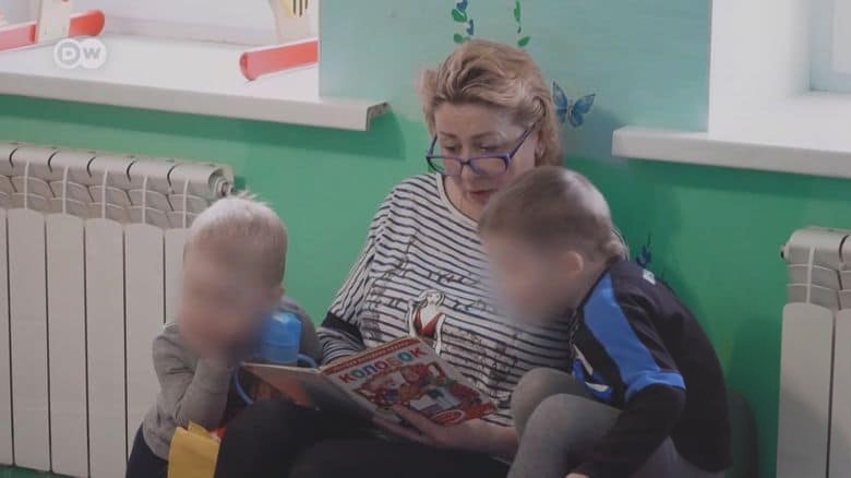 美国纪录片《俄罗斯的爱情与性 Love and Sex in Russia 2021》英语无字 无水印纯净版 720P/MKV/2.18G 现代俄罗斯家庭爱情观插图3 美国纪录片《俄罗斯的爱情与性 Love and Sex in Russia 2021》英语无字 无水印纯净版 720P/MKV/2.18G 现代俄罗斯家庭爱情观插图3