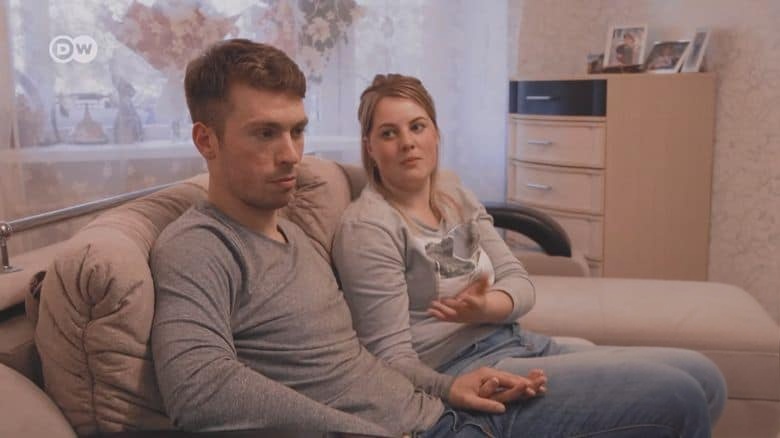 美国纪录片《俄罗斯的爱情与性 Love and Sex in Russia 2021》英语无字 无水印纯净版 720P/MKV/2.18G 现代俄罗斯家庭爱情观插图2 美国纪录片《俄罗斯的爱情与性 Love and Sex in Russia 2021》英语无字 无水印纯净版 720P/MKV/2.18G 现代俄罗斯家庭爱情观插图2