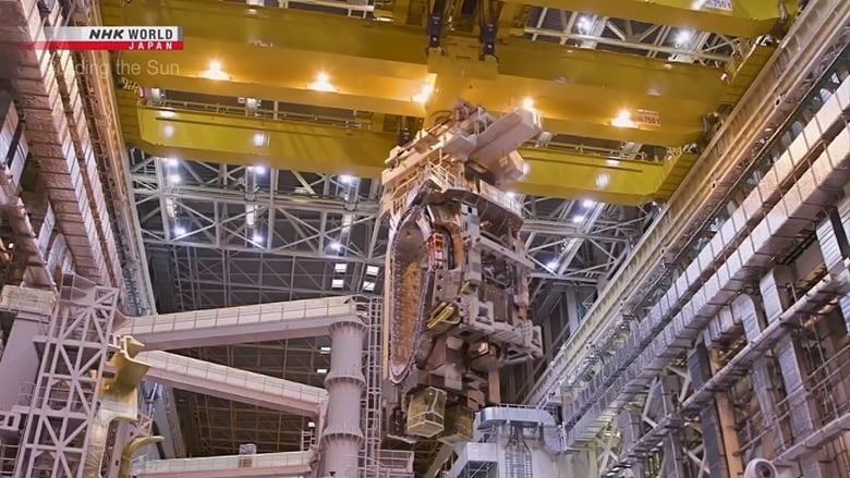 NHK纪录片《建造太阳：全球最大核聚变计划 Building the Sun: The World’s Largest Fusion Project 2026》英语中无字 无水印纯净版 终极能源插图2
