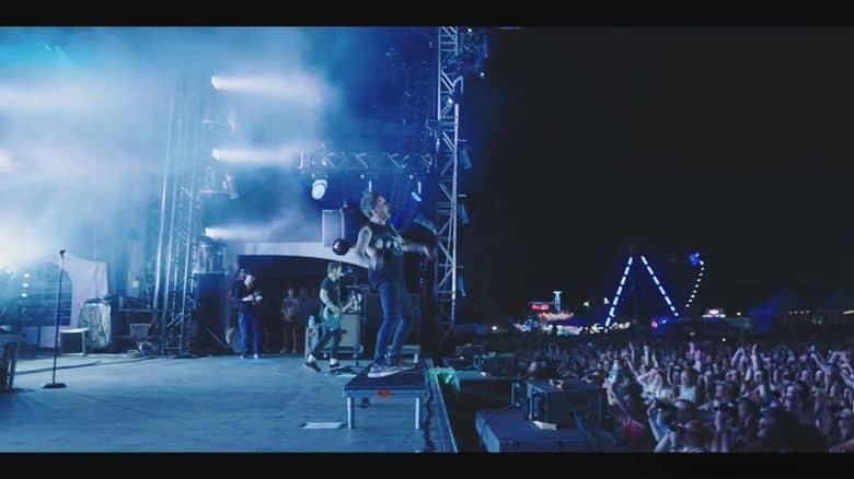 加拿大纪录片《简单计划乐队:人群中的孩子们 Simple Plan: The Kids in the Crowd 2025》英语中英双字 无水印纯净版 简单计划乐队插图3 加拿大纪录片《简单计划乐队:人群中的孩子们 Simple Plan: The Kids in the Crowd 2025》英语中英双字 无水印纯净版 简单计划乐队插图3